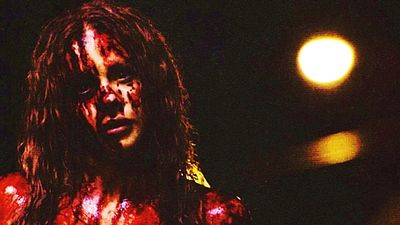 Imagem da notícia Carrie - A Estranha: Chloe Moretz e Julianne Moore surgem no novo trailer legendado