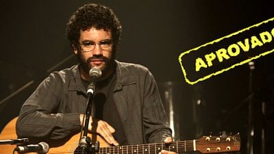 Imagem da notícia Amigos do AdoroCinema: Atuações empolgantes compensam falta de ousadia em Somos Tão Jovens