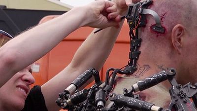 Imagem da notícia Matt Damon fala da roupa especial de Elysium em vídeo inédito, legendado e exclusivo