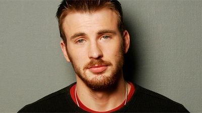 Imagem da notícia Chris Evans prepara estreia na direção