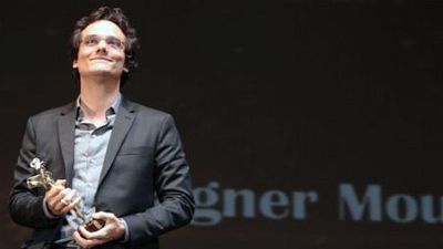 Imagem da notícia Gramado 2013: Wagner Moura dedica premiação aos filhos de Amarildo