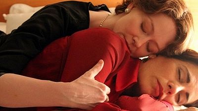 Imagem da notícia Miranda Otto e Treat Williams falam sobre a poesia de Flores Raras em vídeo exclusivo