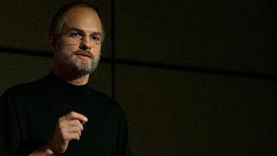 Imagem da notícia Amigos do AdoroCinema: Blogueiros elogiam Ashton Kutcher, mas não aprovam Jobs