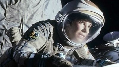 Imagem da notícia Sandra Bullock e George Clooney em novas imagens de Gravidade
