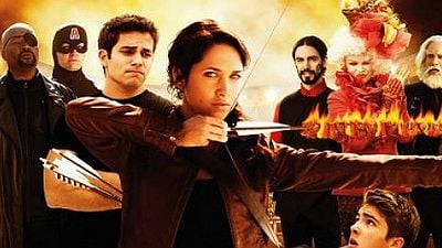 Imagem da notícia Jogos Vorazes + Todo Mundo em Pânico = Primeiro trailer de Jogos Famintos