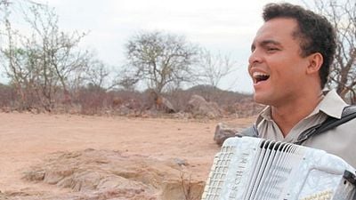 Imagem da notícia Rússia recebe festival de cinema brasileiro O Som ao Redor e Gonzaga