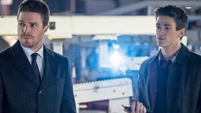 Imagem da notícia Veja a primeira cena do Flash na série Arrow