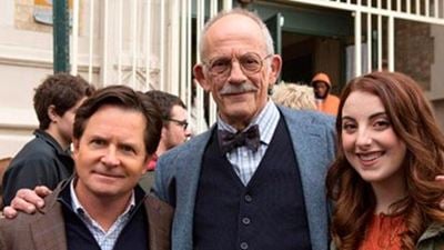Veja fotos de Christopher Lloyd nos bastidores de The Michael J. Fox Show