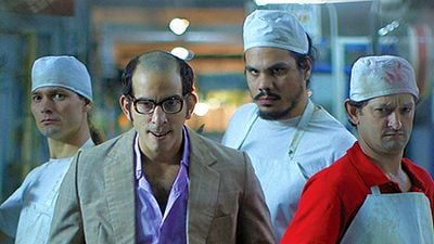 Imagem da notícia Exclusivo - Drama 7 Caixas, maior sucesso do cinema paraguaio, ganha trailer legendado e cartaz nacional