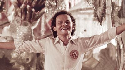 Imagem da notícia Primeira imagem de Matheus Nachtergaele no papel de Joãosinho Trinta