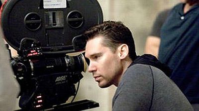 Imagem da notícia Bryan Singer dirigirá piloto de nova série do criador de Breaking Bad