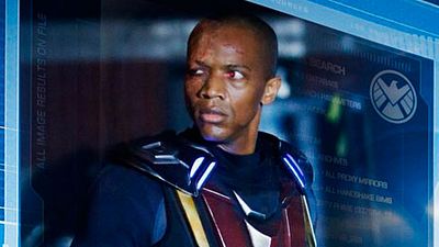 Imagem da notícia Agents of S.H.I.E.L.D. ganha cartaz focado no Deathlok