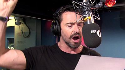 Imagem da notícia Wolverine, o musical? Hugh Jackman mostra bom humor e solta a voz