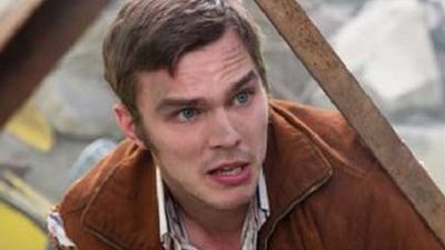 Imagem da notícia Novas fotos de X-Men: Dias de um Futuro Esquecido mostram os mutantes Fera e Mercúrio