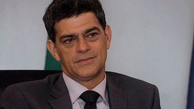 Imagem da notícia Exclusivo: Eduardo Moscovis apresenta nova série Questão de Família