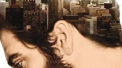 Imagem da notícia Exclusivo: O Homem Duplicado, com Jake Gyllenhaal, ganha cartaz nacional e trailer legendado