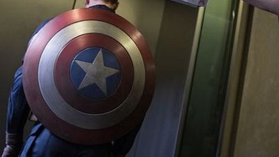 Imagem da notícia Bilheterias Estados Unidos: Capitão América 2 na frente, novo filme com Johnny Depp desaponta