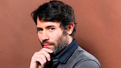 Imagem da notícia Entrevista exclusiva: Diretor Jalil Lespert fala sobre Yves Saint-Laurent