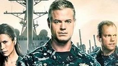 Imagem da notícia The Last Ship ganha novo cartaz: "O vírus não é o único inimigo"