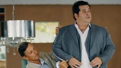 Imagem da notícia Leandro Hassum se mete em novas trapalhadas no trailer de Vestido pra Casar