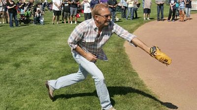 Kevin Costner volta à fazenda de Campo dos Sonhos, 25 anos depois do lançamento do filme