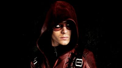 Imagem da notícia Arrow: Divulgação da terceira temporada apresenta a primeira imagem do Arsenal