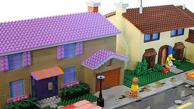 Imagem da notícia Os Simpsons: Springfield ganha versão em LEGO!