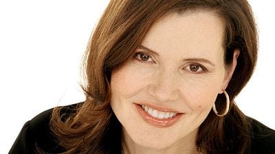 Imagem da notícia Grey's Anatomy terá vencedora de Oscar em sua nova temporada: Geena Davis