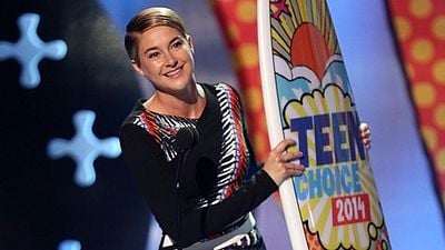 Imagem da notícia Shailene Woodley e Ansel Elgort foram os grandes vencedores do Teen Choice Awards 2014