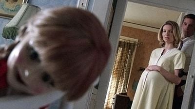Imagem da notícia Annabelle ganha novo trailer: "Há coisas acontecendo que eu não consigo explicar"