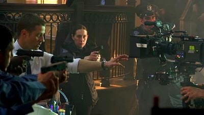 Imagem da notícia Gotham ganha especial com depoimentos, imagens de bastidores e novas cenas