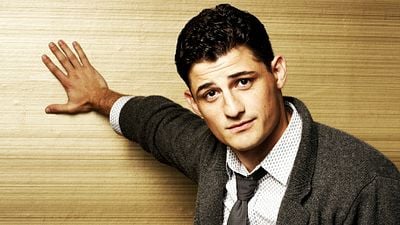 Imagem da notícia Agent Carter escala ator de Dollhouse que fez ponta em Os Vingadores