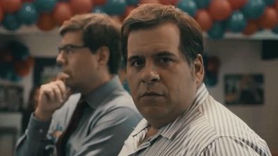 Imagem da notícia Leandro Hassum faz graça nos bastidores de O Candidato Honesto. Veja o vídeo!