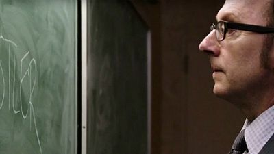 Imagem da notícia Person of Interest: Cruzada de pernas digna de Sharon Stone marca première da quarta temporada