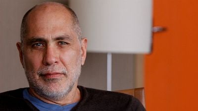 Imagem da notícia Festival do Rio 2014: Guillermo Arriaga apresenta o filme coletivo Falando com Deuses