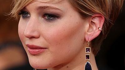 Imagem da notícia Jennifer Lawrence fala pela primeira vez sobre vazamento de fotos: "Não é um escândalo, é um crime sexual"