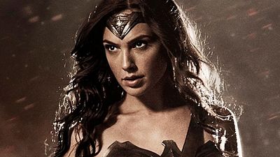 Imagem da notícia Mulher Maravilha será semideusa filha de Zeus em Batman v Superman: Dawn of Justice