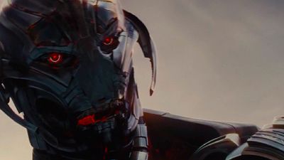 Imagem da notícia Os Vingadores 2: A Era de Ultron ganha teaser pôster e versão legendada de seu trailer épico
