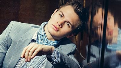Imagem da notícia Ansel Elgort disputa papel em Piratas do Caribe 5