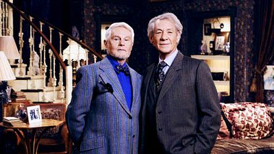 Imagem da notícia Vicious: PBS anuncia segunda temporada da ambiciosa série estrelada por Derek Jacobi e Ian McKellen