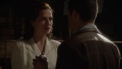 Imagem da notícia Agent Carter: Novo teaser destaca encontro de Peggy com Howard Stark e o mordomo Jarvis