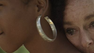 Imagem da notícia Cine Ceará 2014: Cenas de sexo de filme gay com filha de Chaplin foram suavizadas