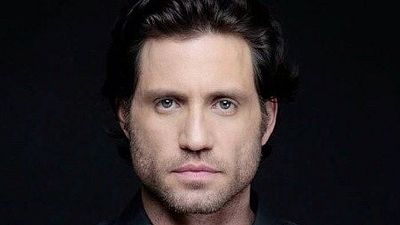 Imagem da notícia Edgar Ramirez entra para o elenco de Joy, filme de David O. Russell que terá Jennifer Lawrence como protagonista
