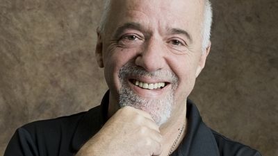 Imagem da notícia Paulo Coelho oferece US$ 100 mil à Sony para lançar A Entrevista