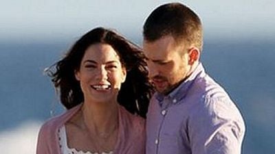 Imagem da notícia Exclusivo: Comédia romântica Deixa Rolar, com Chris Evans, ganha trailer legendado e cartaz nacional