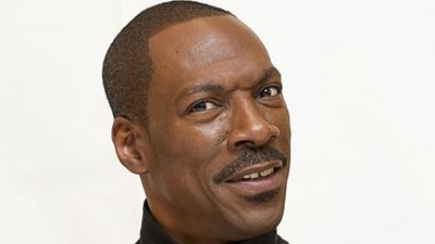 Imagem da notícia Eddie Murphy ainda aguarda o roteiro ideal para Um Tira da Pesada 4