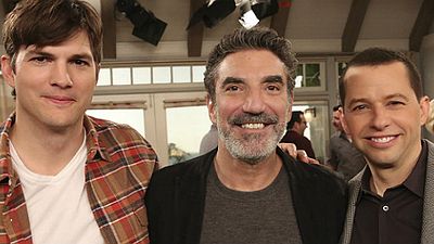 Imagem da notícia Two and a Half Men: Chuck Lorre se vinga de Charlie em episódio final que revisita a história da série