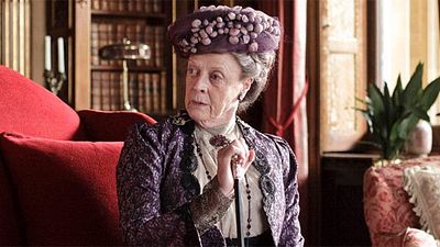 Imagem da notícia Maggie Smith vai deixar Downton Abbey após sexta temporada