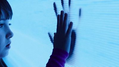 Imagem da notícia Estreia de novo Poltergeist é adiantada em dois meses