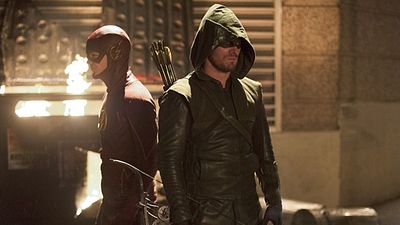 Imagem da notícia Spin-off de Arrow e The Flash terá novos vilões e desenvolvimento próprio. Saiba mais!